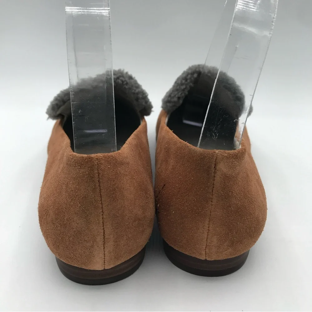 Lori Goldstein‎ Women's Greer Loafers Shoe Size 7.5M Tan Suede Gray Faux Fur EUC